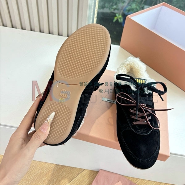���� �̿�̿� ����Ŀ�� M2225047