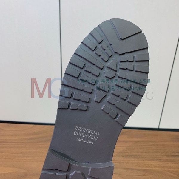 ���� ���ڷ� ��ġ�ڸ� ���� D226770-2