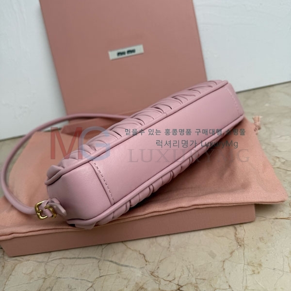 �̿�̿� ��Ʋ�� ���� ���� �Ŀ�ġ ����� 5NE024-1