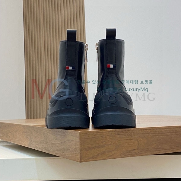 ���� ��**�� ����/����ž M9906133