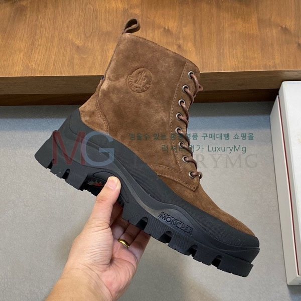  ���� ��**�� ����/����ž M9906133-2