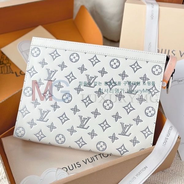 ���̺��� ����Ʈ ������ Ŭ��ġ�� M61692-203