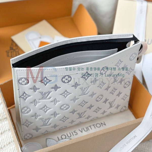 ���̺��� ����Ʈ ������ Ŭ��ġ�� M61692-203