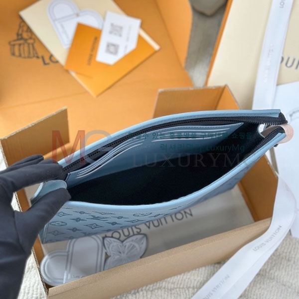 ���̺��� ����Ʈ ������ Ŭ��ġ�� M61692-204