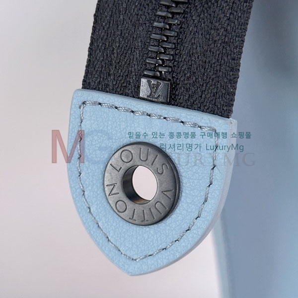 ���̺��� ����Ʈ ������ Ŭ��ġ�� M61692-204