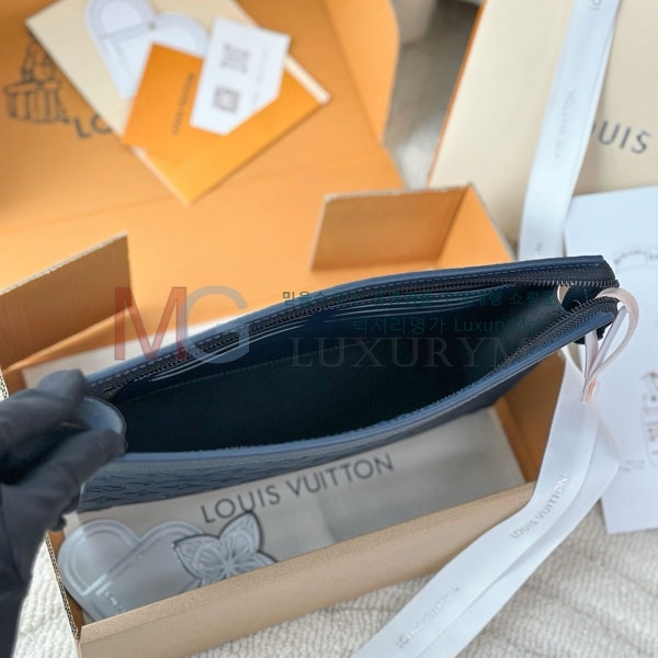 ���̺��� ����Ʈ ������ Ŭ��ġ�� M61692-205