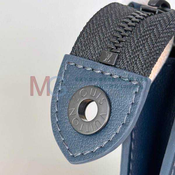���̺��� ����Ʈ ������ Ŭ��ġ�� M61692-206
