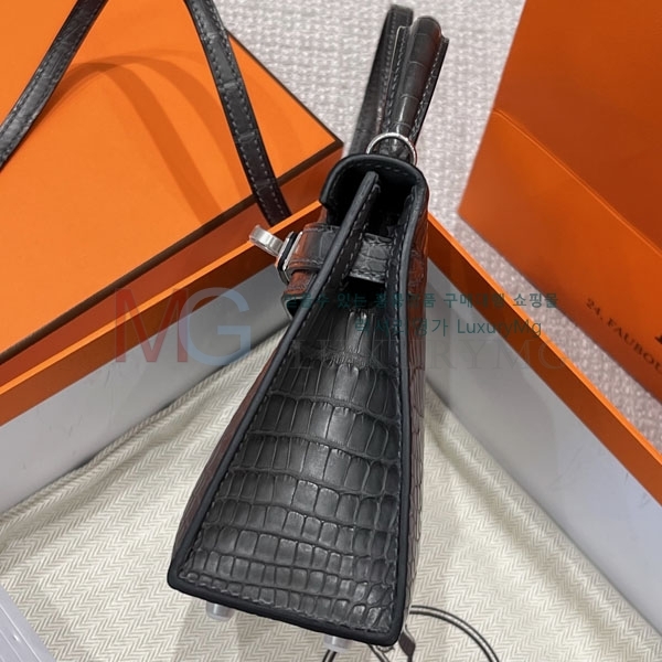 �����޽� �̸��� �̴� H985410-503