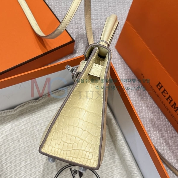 �����޽� �̸��� �̴� H985410-505