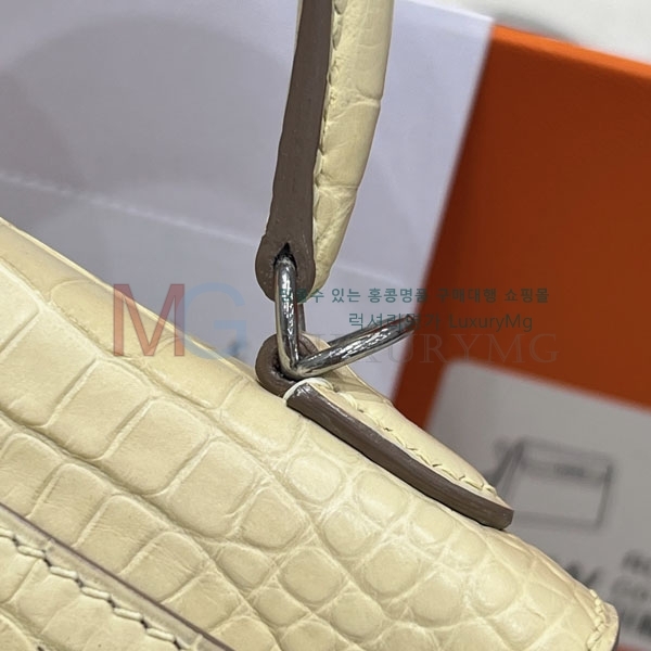 �����޽� �̸��� �̴� H985410-505