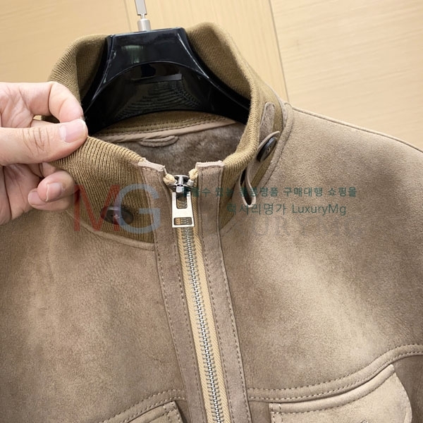 ���� ���ڷ� ��ġ�ڸ� ���� ��Ŷ BC824655