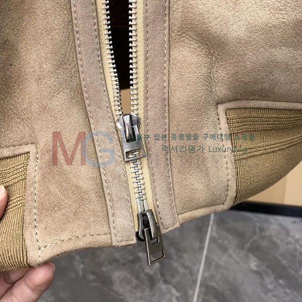 ���� ���ڷ� ��ġ�ڸ� ���� ��Ŷ BC824655