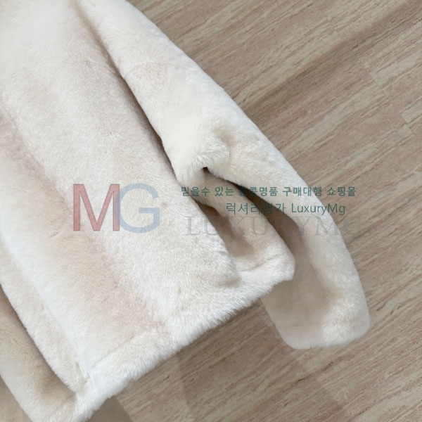 ���� ���ڷ� ��ġ�ڸ� �þ �� ���� BC453065-21