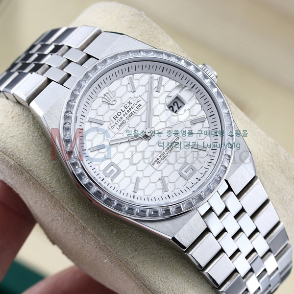 �η��� �ð� R05770-7