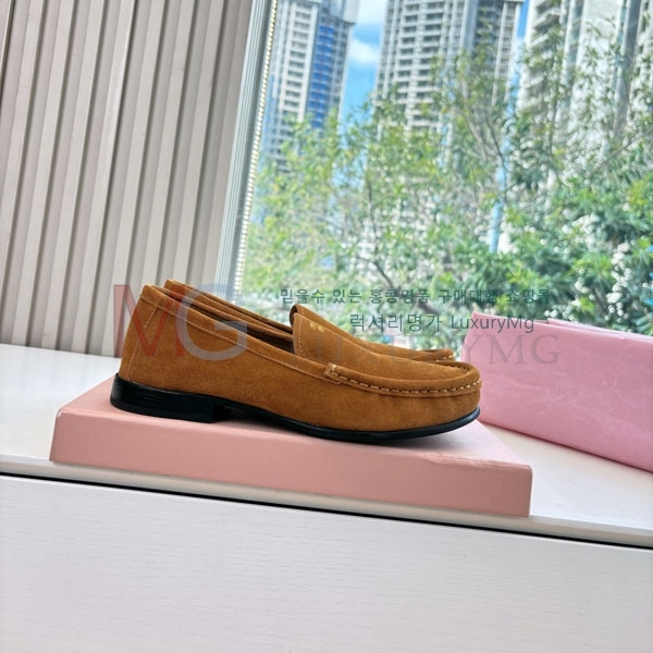 ���� �̿�̿� �÷����� MIU00652-1