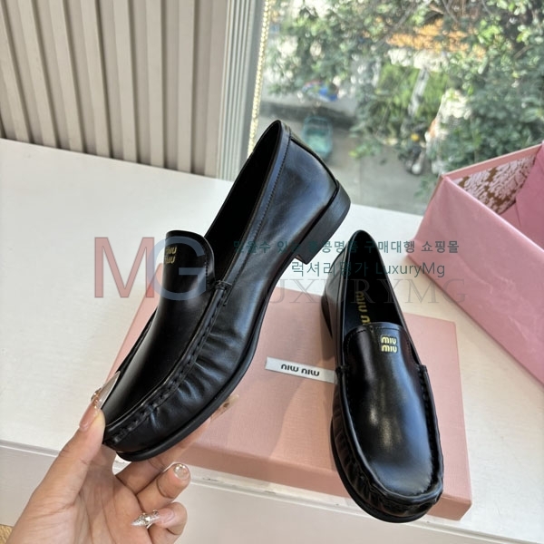 ���� �̿�̿� �÷����� MIU00652