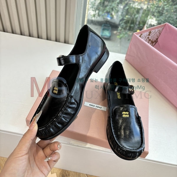 ���� �̿�̿� �÷����� MIU00651