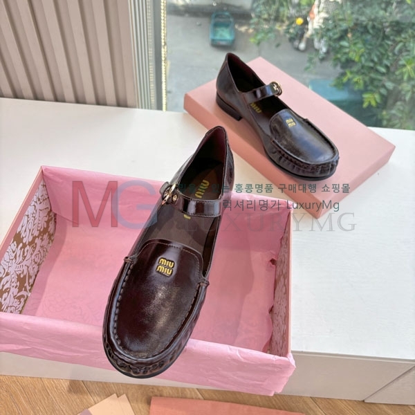 ���� �̿�̿� �÷����� MIU00651-1