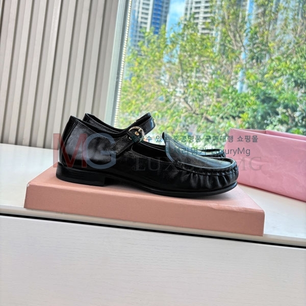 ���� �̿�̿� �÷����� MIU00651