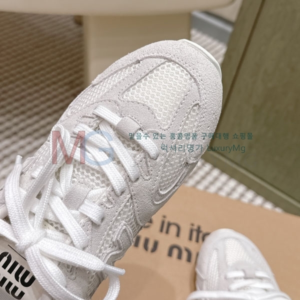  �̿�̿� ����Ŀ�� �������� M1807702
