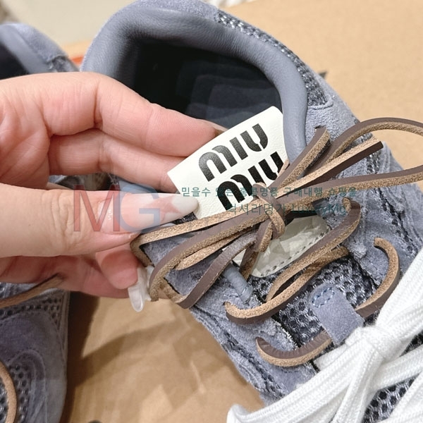  �̿�̿� ����Ŀ�� �������� M1807702-1