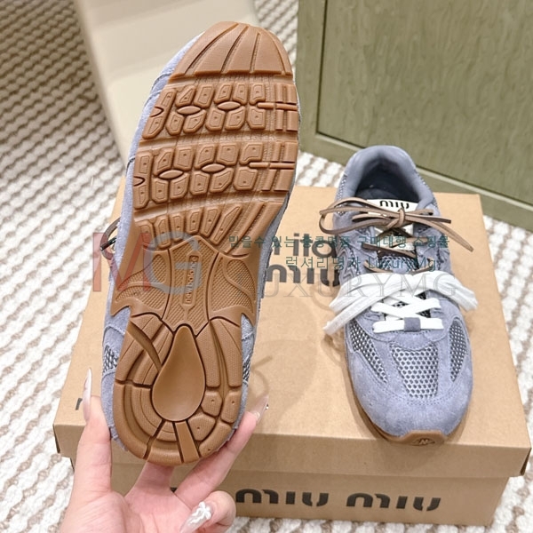  �̿�̿� ����Ŀ�� �������� M1807702-1
