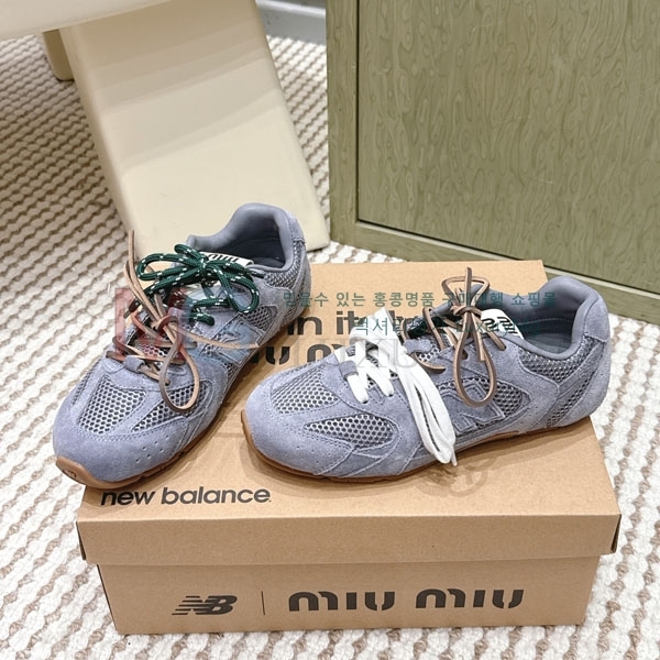  �̿�̿� ����Ŀ�� �������� M1807702-1