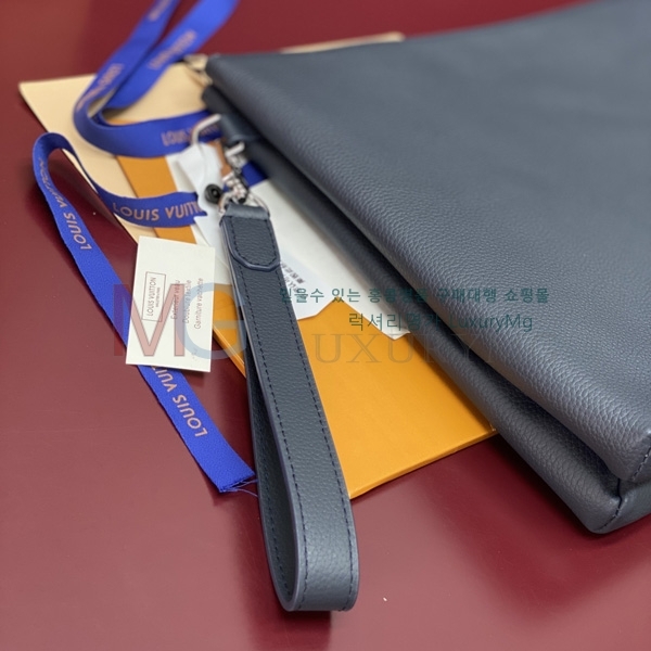���̺��� ����ũ���� �Ŀ�ġ M25943-203