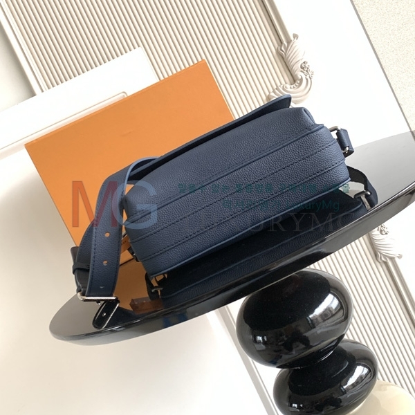 ���̺��� ���� �޽��� �� M215260-300