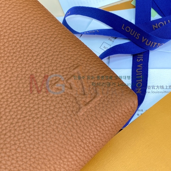 ���̺��� ����ũ���� �Ŀ�ġ M25943-202