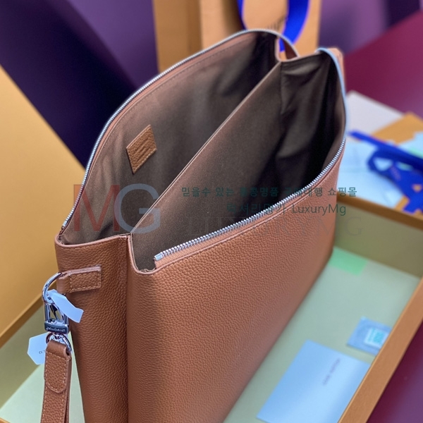 ���̺��� ����ũ���� �Ŀ�ġ M25943-202
