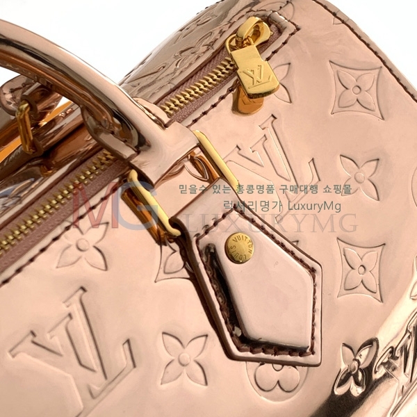 ���̺��� ���ǵ� �ݵѸ��� 25 M26497-1
