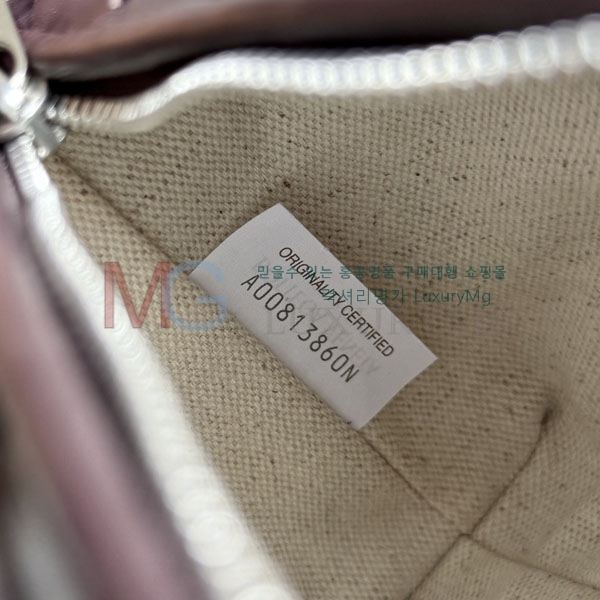 ���װ�����Ÿ �޴��� �Ŀ�ġ 844018-2