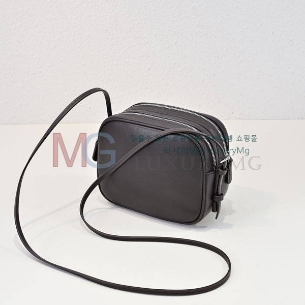 �� �ο� Ʈ���� 950100-2