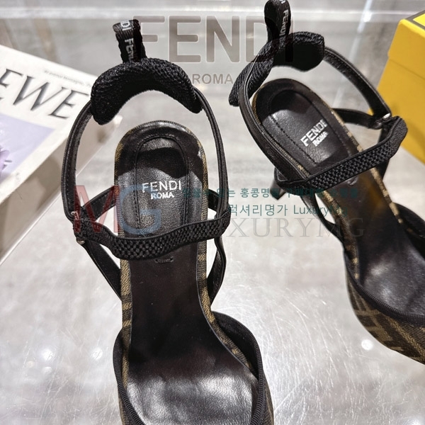 ����  ��� �̵��� F6690223-11