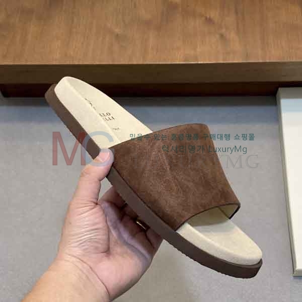 ���� ���ڷ� ��ġ�ڸ� ������ B7780841