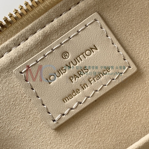 ���̺��� ��ī�̶��� PM M29153-1