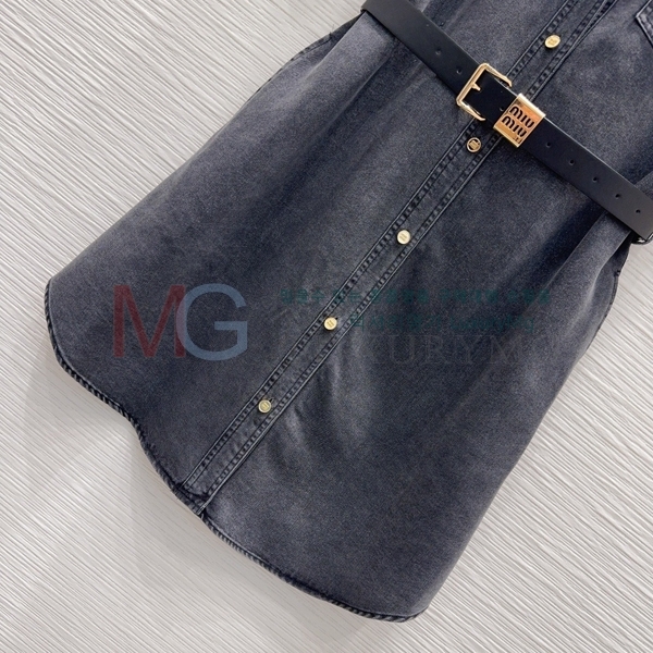 ���� �̿�̿� ���ǽ� MIU345026-2