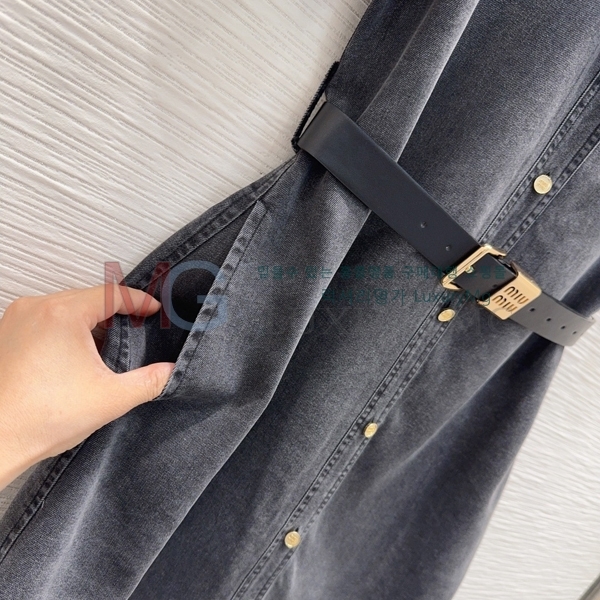 ���� �̿�̿� ���ǽ� MIU345026-2