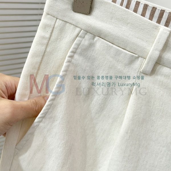 ���� ���ڷ� ��ġ�ڸ� �ݹ��� BC864882