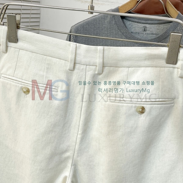 ���� ���ڷ� ��ġ�ڸ� �ݹ��� BC864882