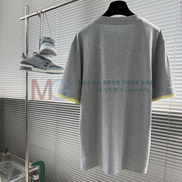 ���� �����޽� ���� Ƽ���� HE646759-1
