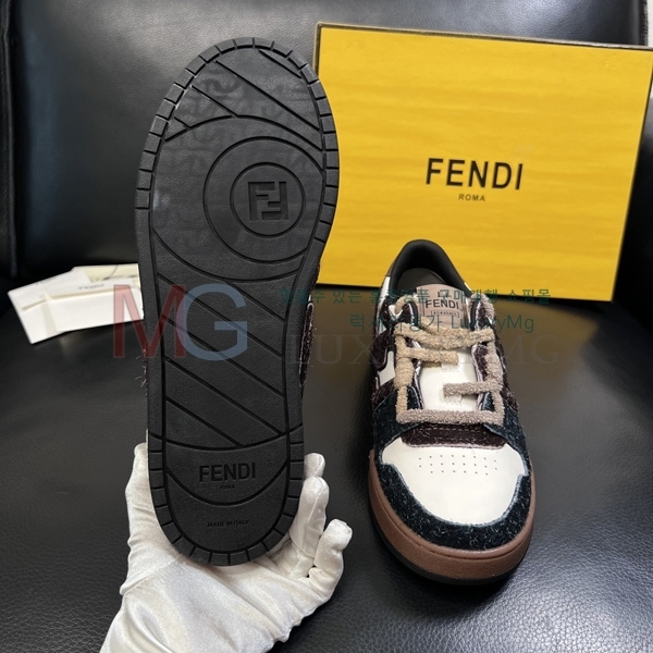 ��� �ȭ �������� D635905