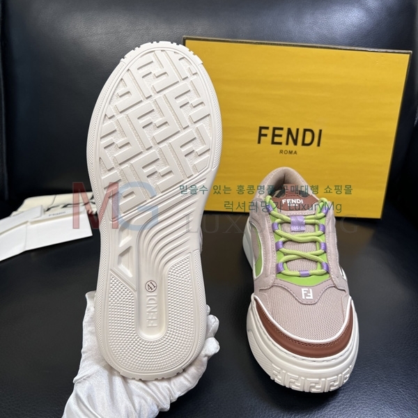 ���� ��� �ȭ D635904