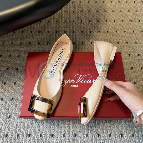 ������� �÷����� R877062