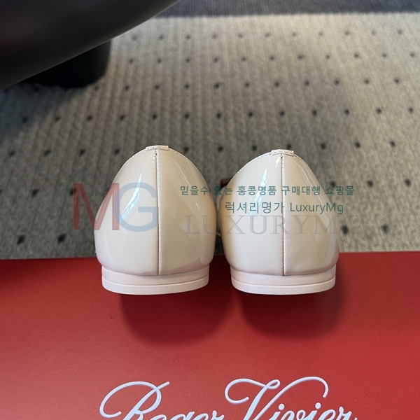 ������� �÷����� R877062