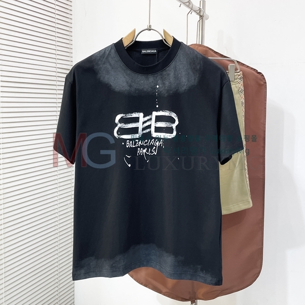 ���� �߷��þư� ���� Ƽ���� BL63413