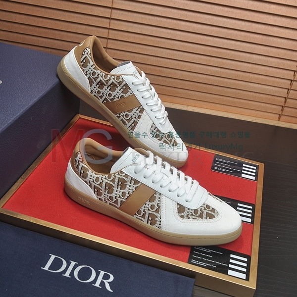 ���� ��� �ȭ D6330511-3