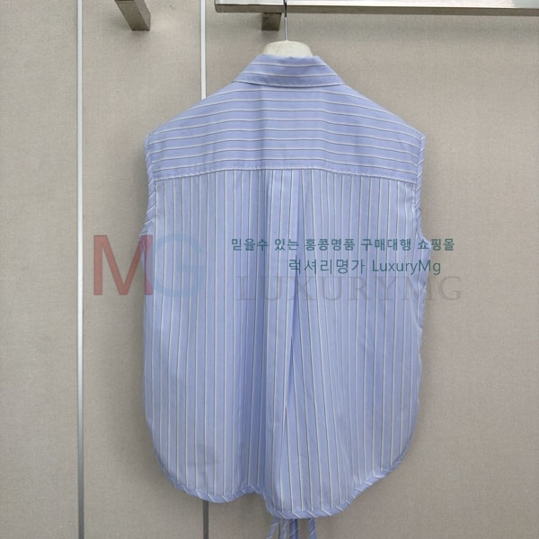 ���� �ο��� �μҸ� ����콺 LOW244502-11