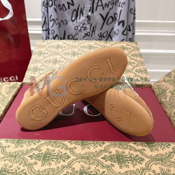  �������� ���� �ȭ GU0669051-4